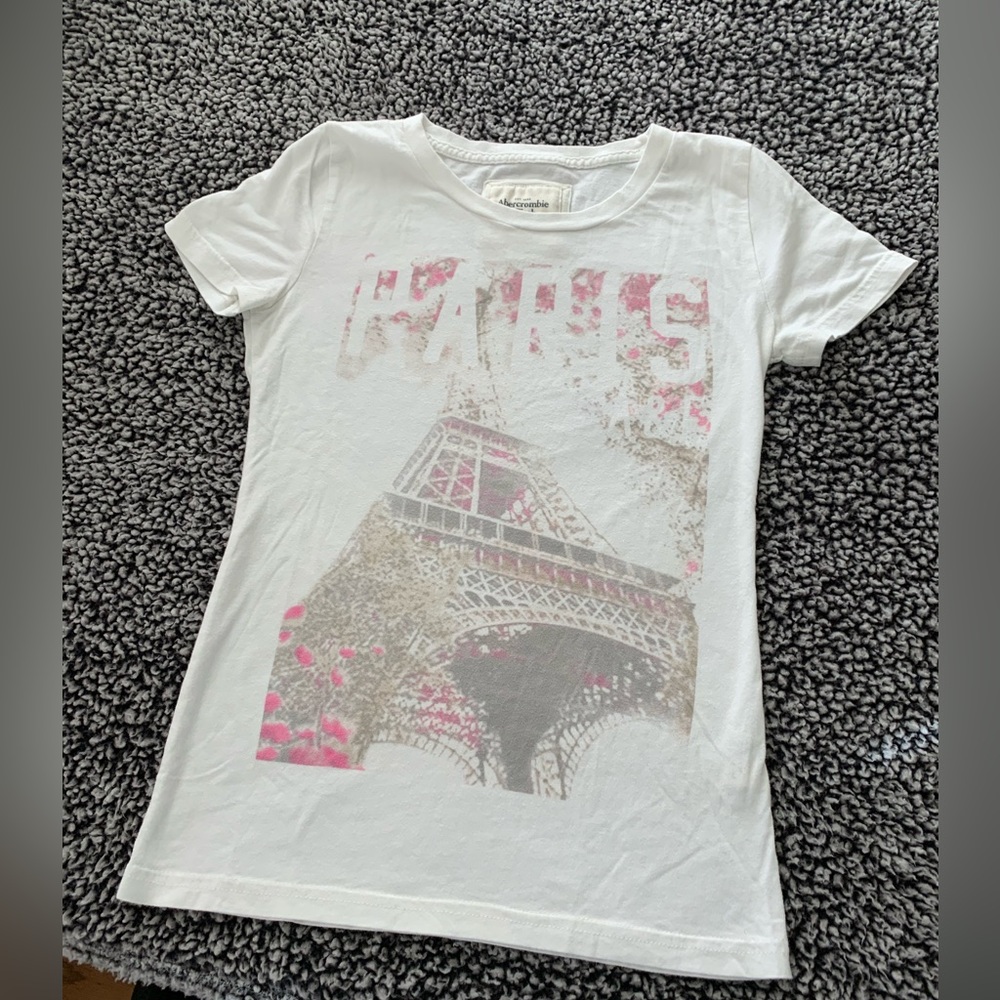 Abercrombie Top - size small.
